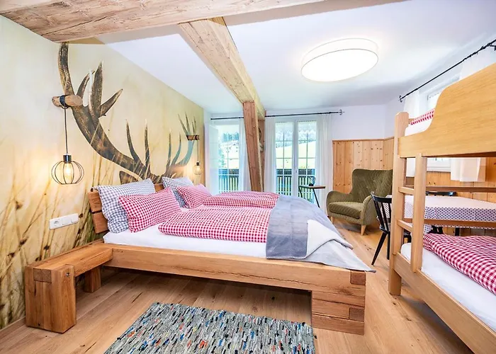 Wuerttemberger Haus - Huette * Hirschegg (Vorarlberg)